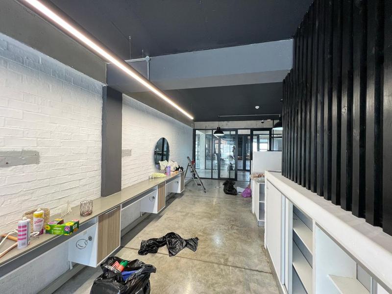 To Let commercial Property for Rent in Walmer Eastern Cape